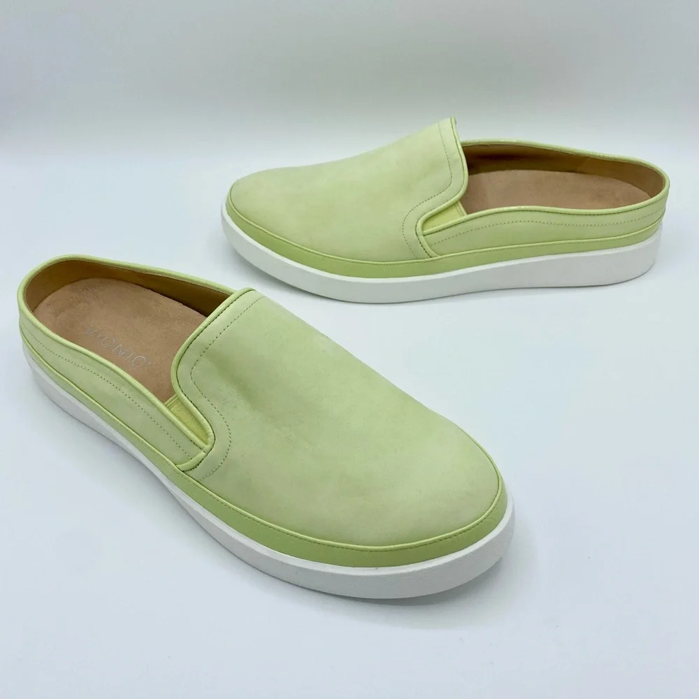 VIONIC Pale Lime Effortless Nubuck Slip-On Sneaker Size 10